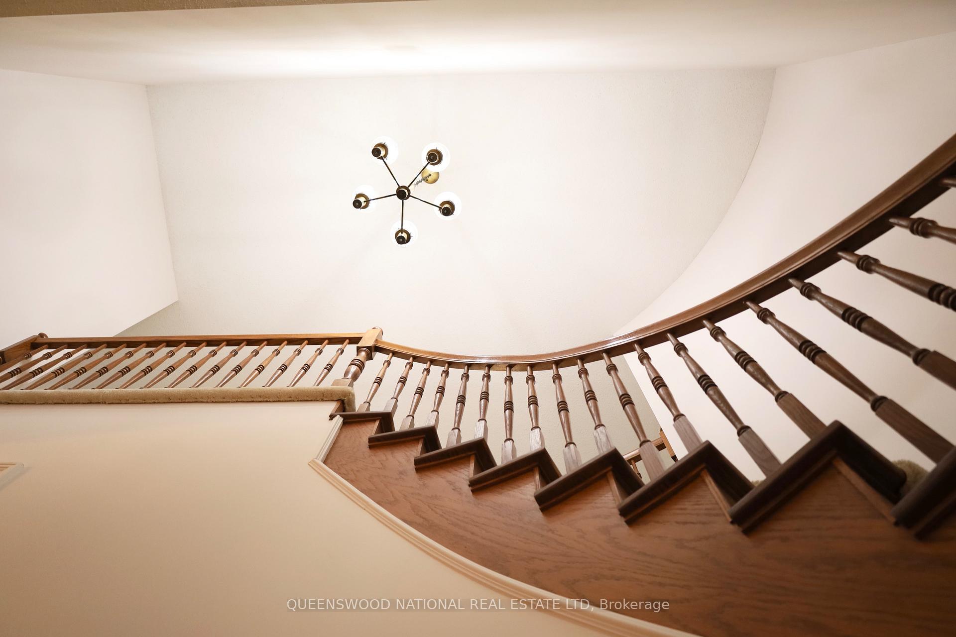 Photo 9 of 1080 Sunnydale Street, Ottawa, Navan — HOMEH