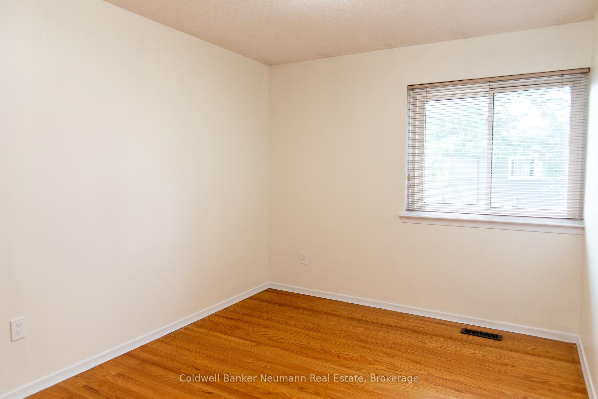 Photo 12 of Unit 29, 121 Bagot Street, Guelph, Junction/Onward Willow — HOMEH