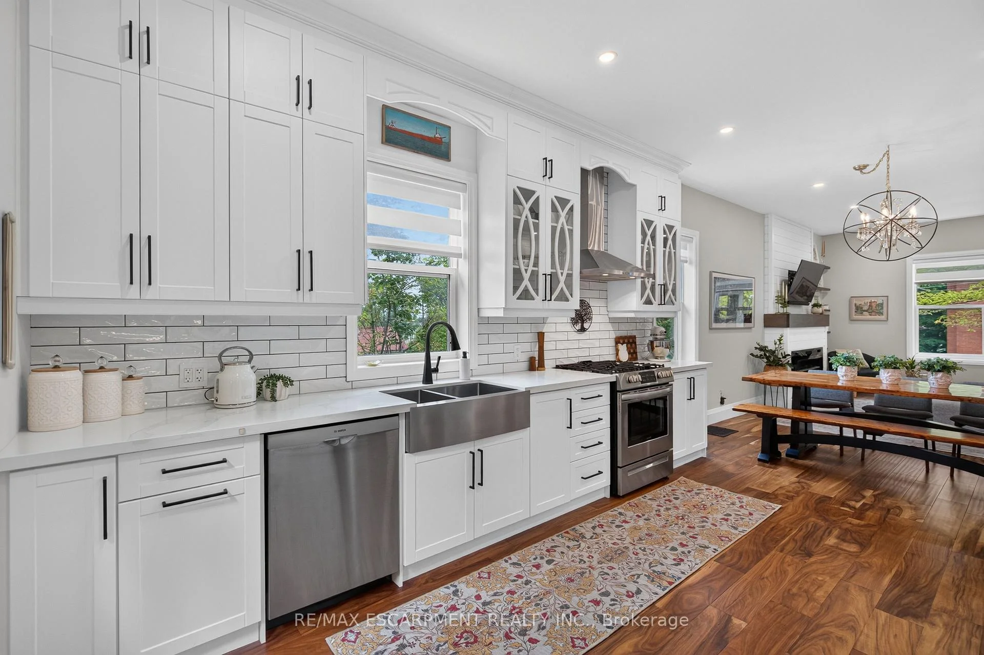 Photo 24 of 122 Stuart Street, Guelph, St. George's — HOMEH
