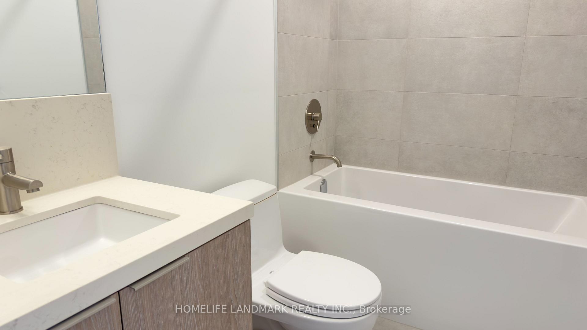 Photo 9 of Unit 720, 2020 Bathurst Street, Toronto, Humewood-Cedarvale — HOMEH