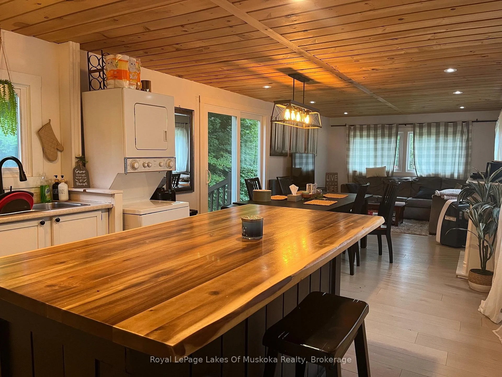 Photo 9 of 7 Nelson Clelland Road N, Magnetawan — HOMEH