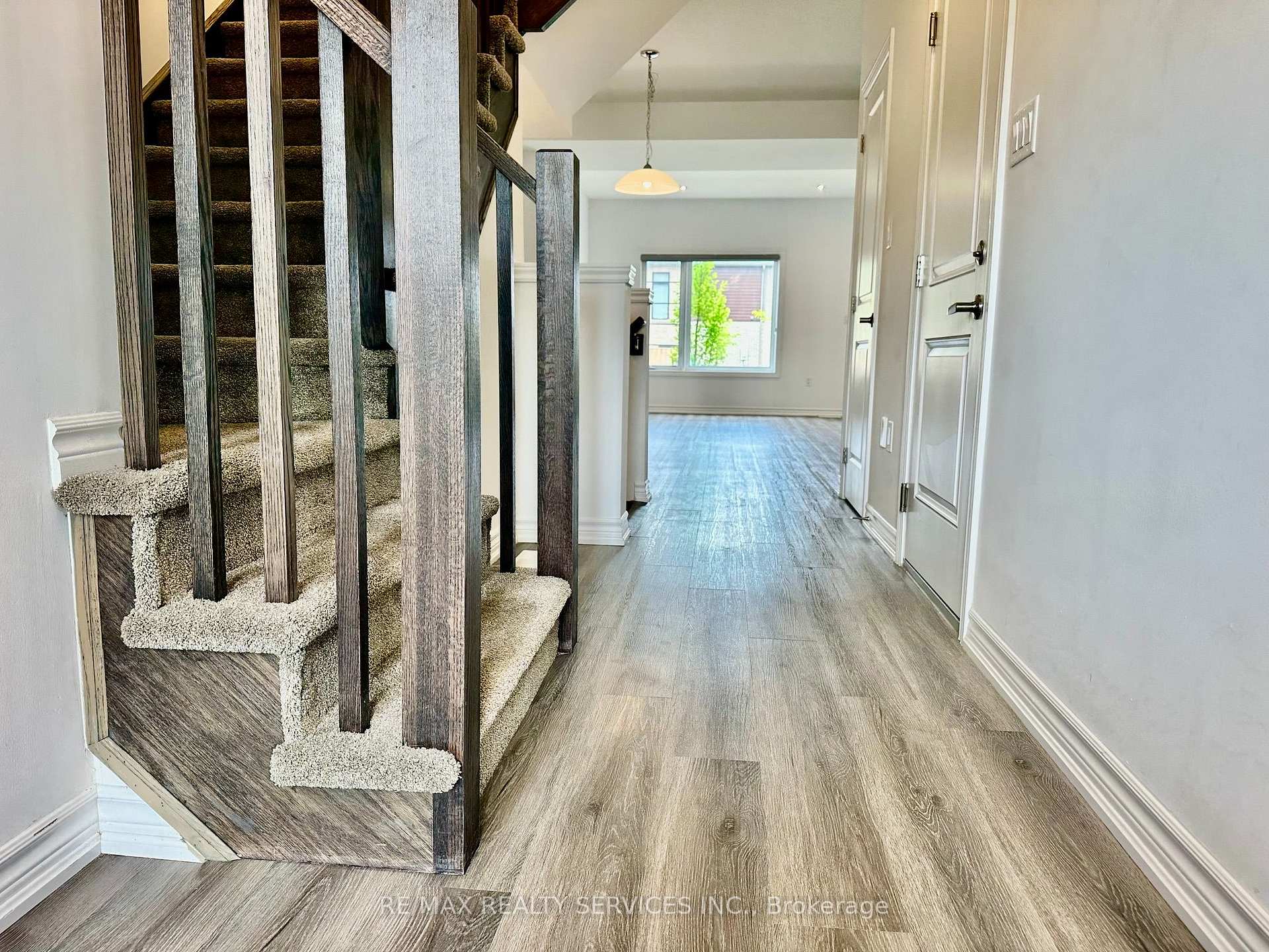 Photo 7 of Unit 22, 461 Blackburn Drive, Brantford, Empire South — HOMEH