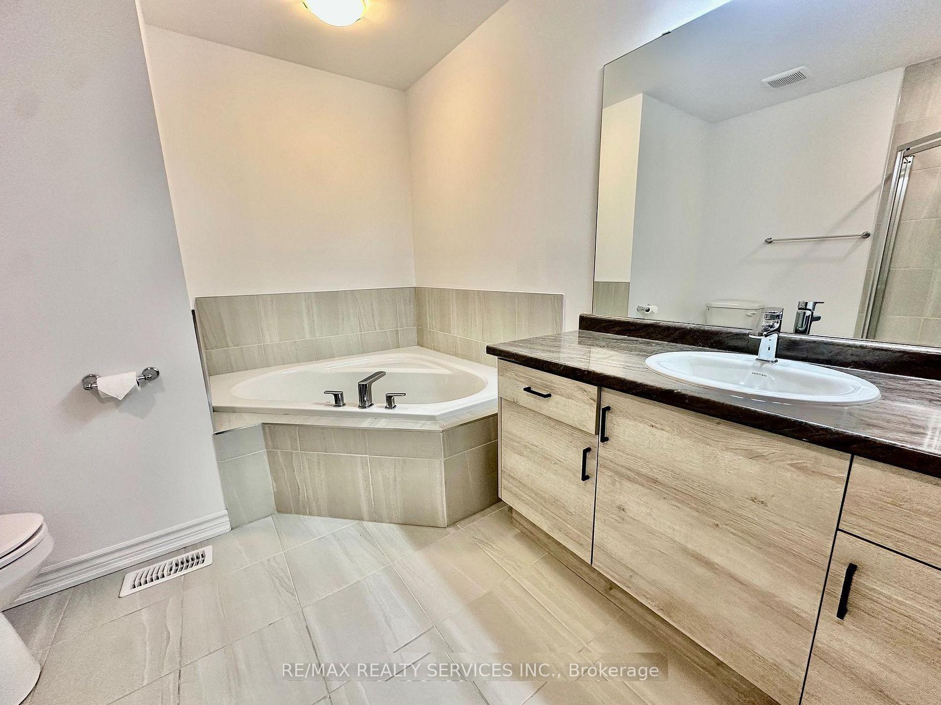 Photo 27 of Unit 22, 461 Blackburn Drive, Brantford, Empire South — HOMEH