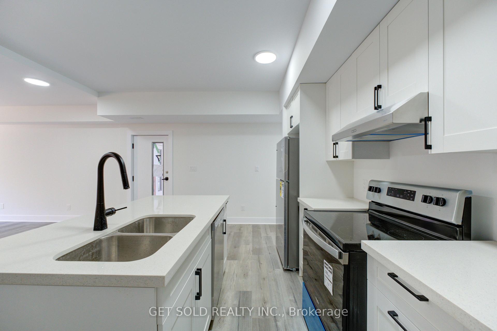 Photo 7 of Unit 7, 6701 Thorold Stone Road, Niagara Falls, Stamford — HOMEH