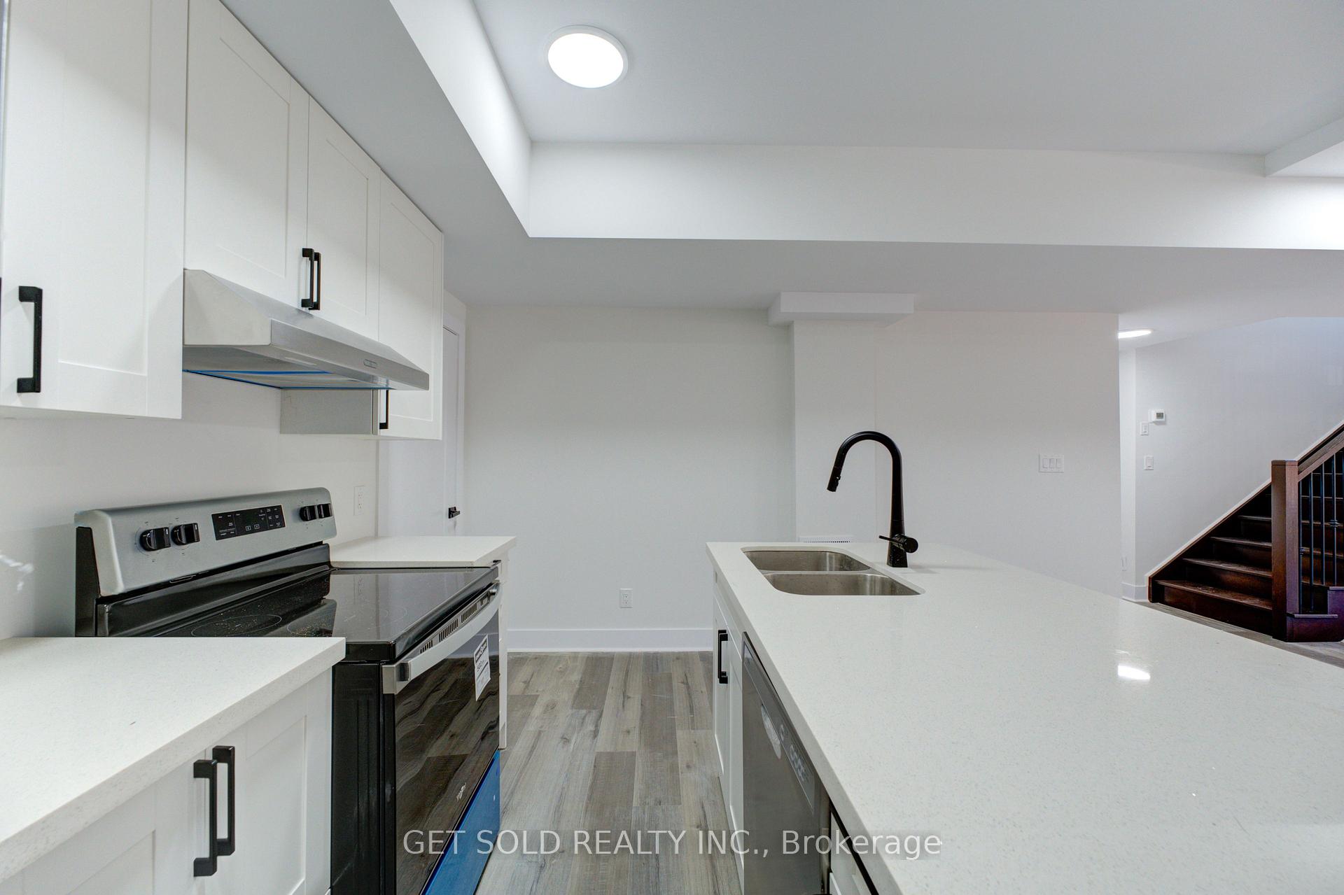 Photo 11 of Unit 7, 6701 Thorold Stone Road, Niagara Falls, Stamford — HOMEH