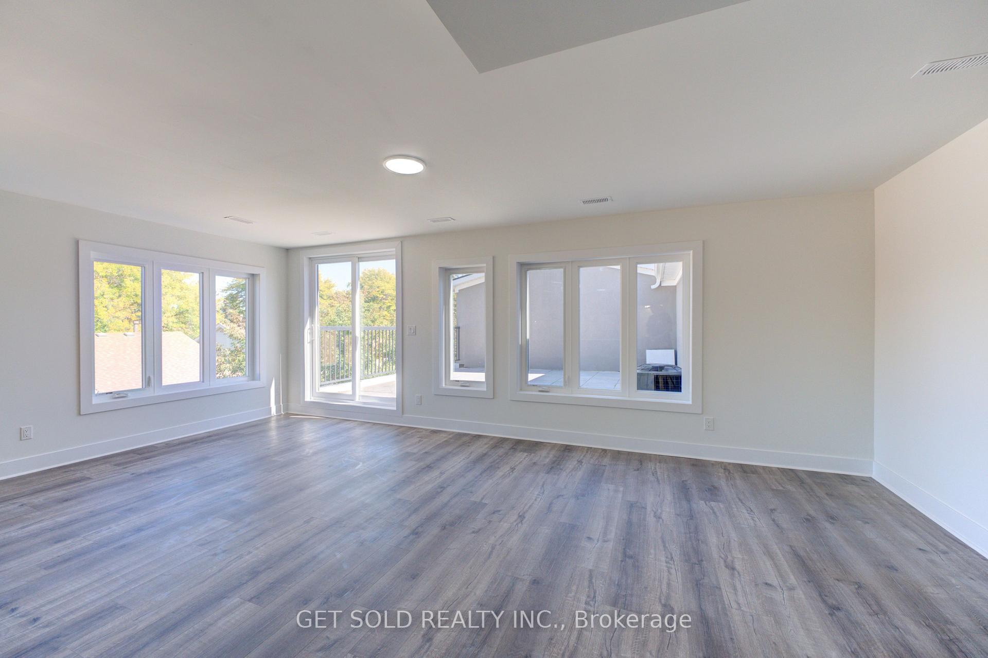 Photo 11 of Unit 11, 6701 Thorold Stone Road, Niagara Falls, Stamford — HOMEH