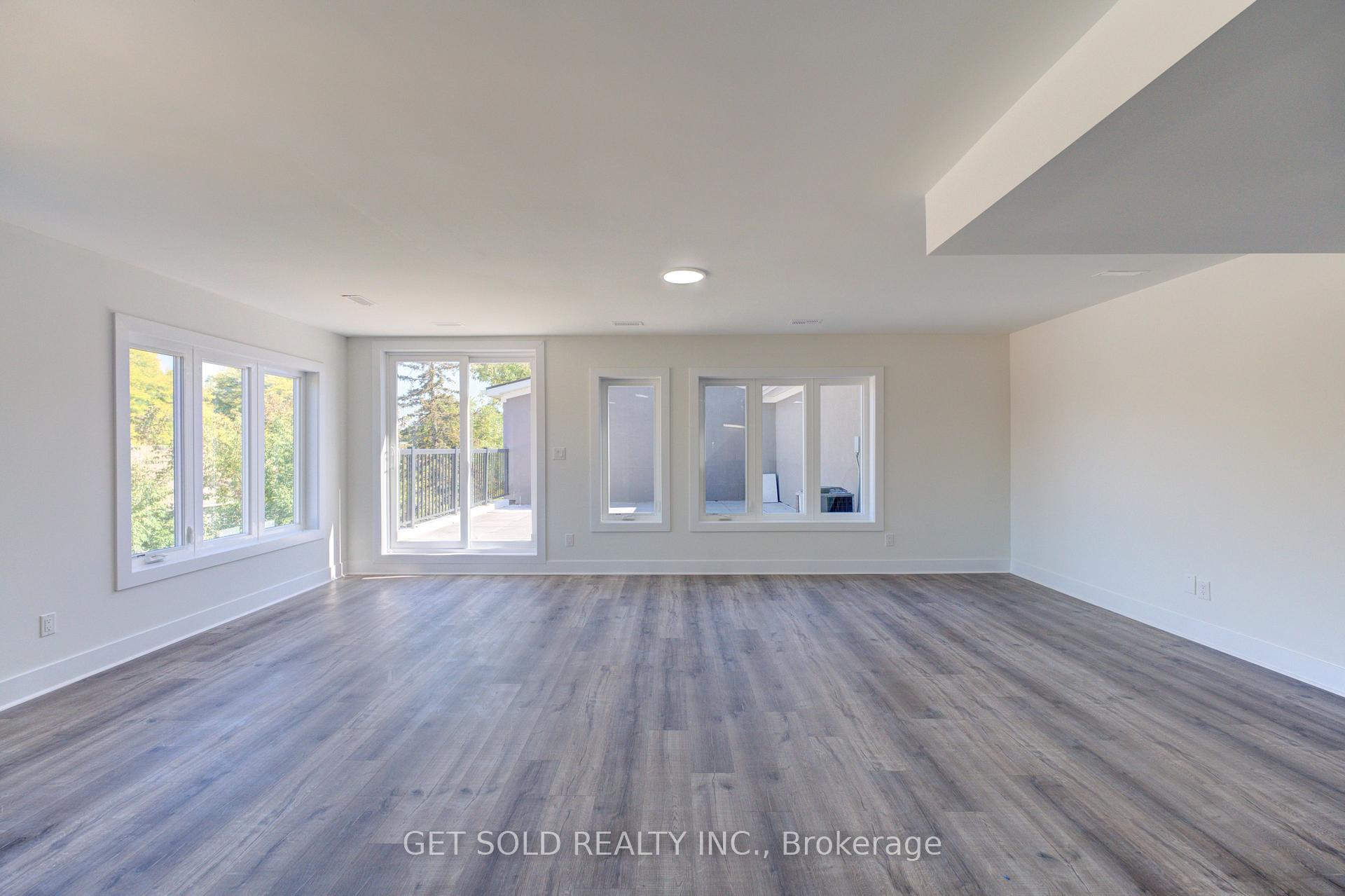 Photo 12 of Unit 11, 6701 Thorold Stone Road, Niagara Falls, Stamford — HOMEH