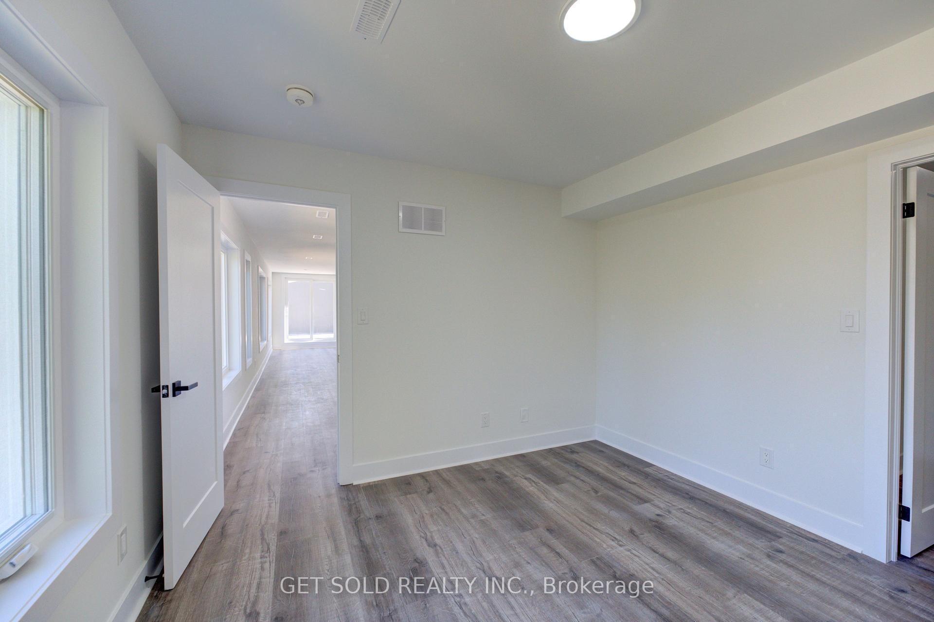 Photo 16 of Unit 11, 6701 Thorold Stone Road, Niagara Falls, Stamford — HOMEH