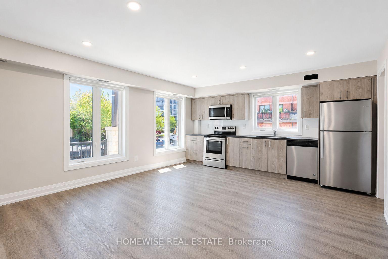 Front of Unit 102, 814 Glencairn Avenue