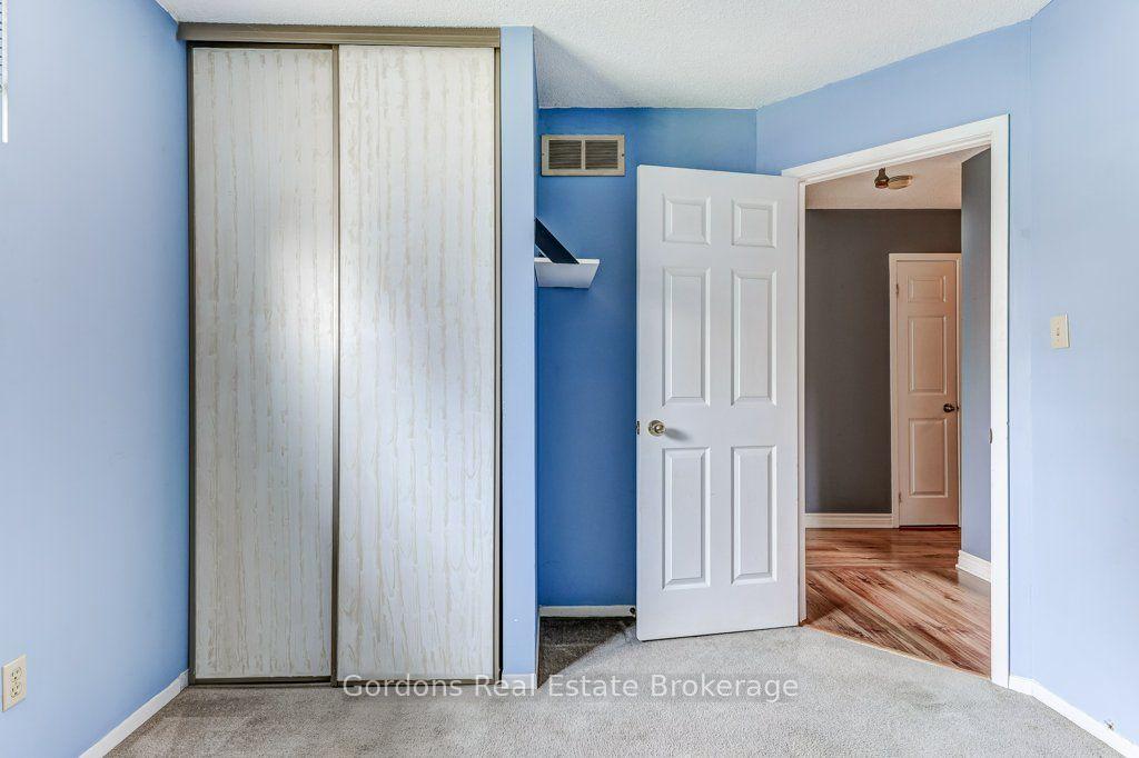 Photo 28 of 97 John Scott Court, Clarington, Bowmanville — HOMEH
