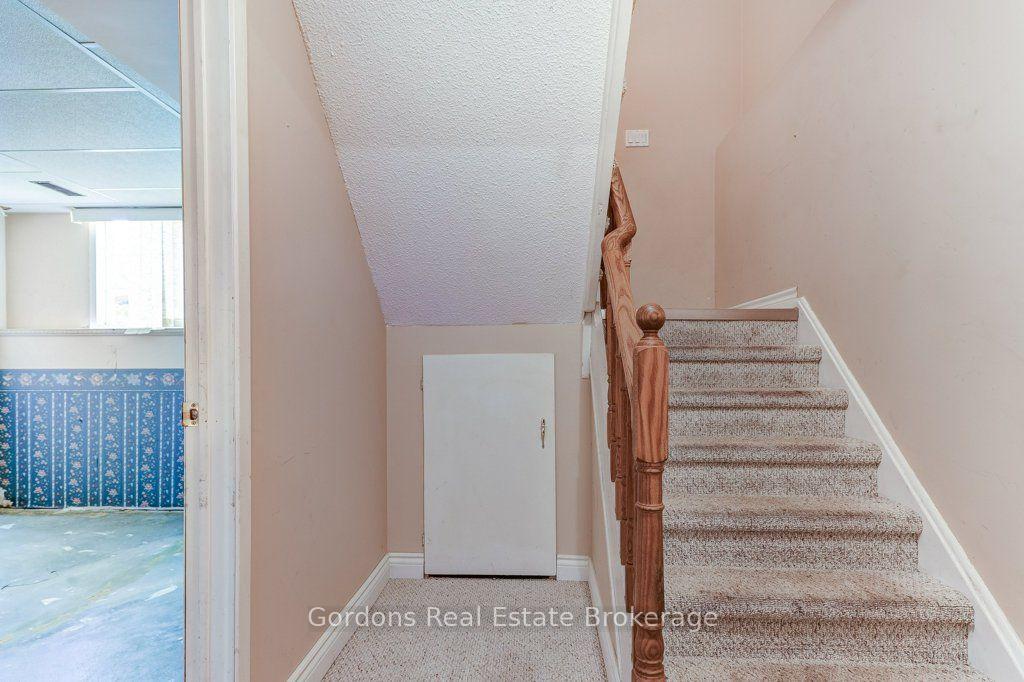 Photo 33 of 97 John Scott Court, Clarington, Bowmanville — HOMEH