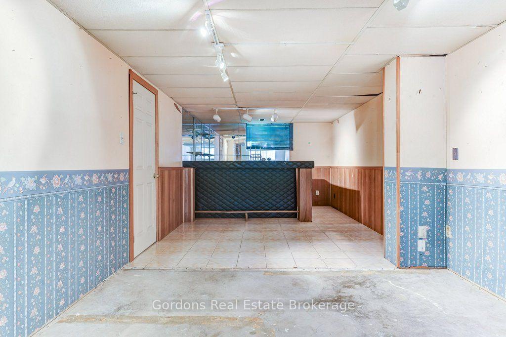 Photo 36 of 97 John Scott Court, Clarington, Bowmanville — HOMEH
