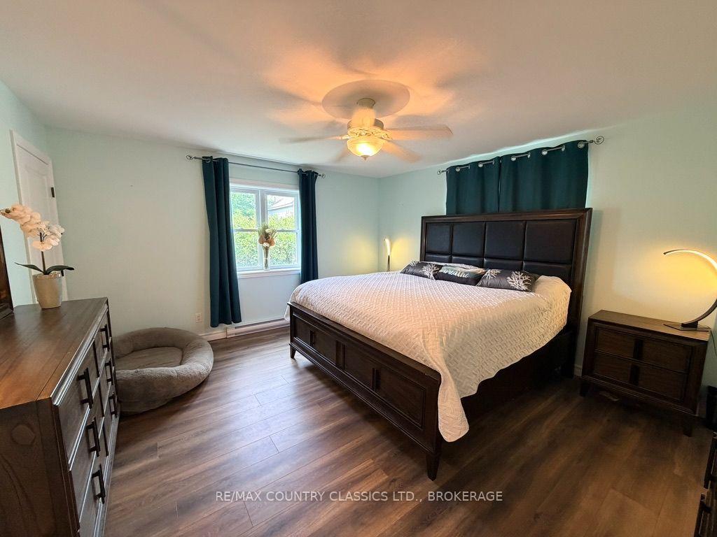 Photo 13 of 10131 Highway 41, Addington Highlands, Addington Highlands — HOMEH