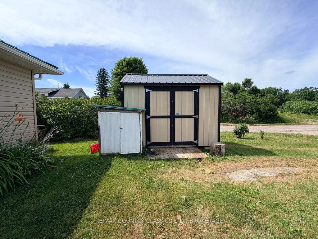 Photo 19 of 10131 Highway 41, Addington Highlands, Addington Highlands — HOMEH