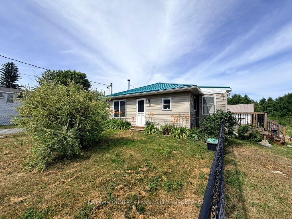 Photo 27 of 10131 Highway 41, Addington Highlands, Addington Highlands — HOMEH