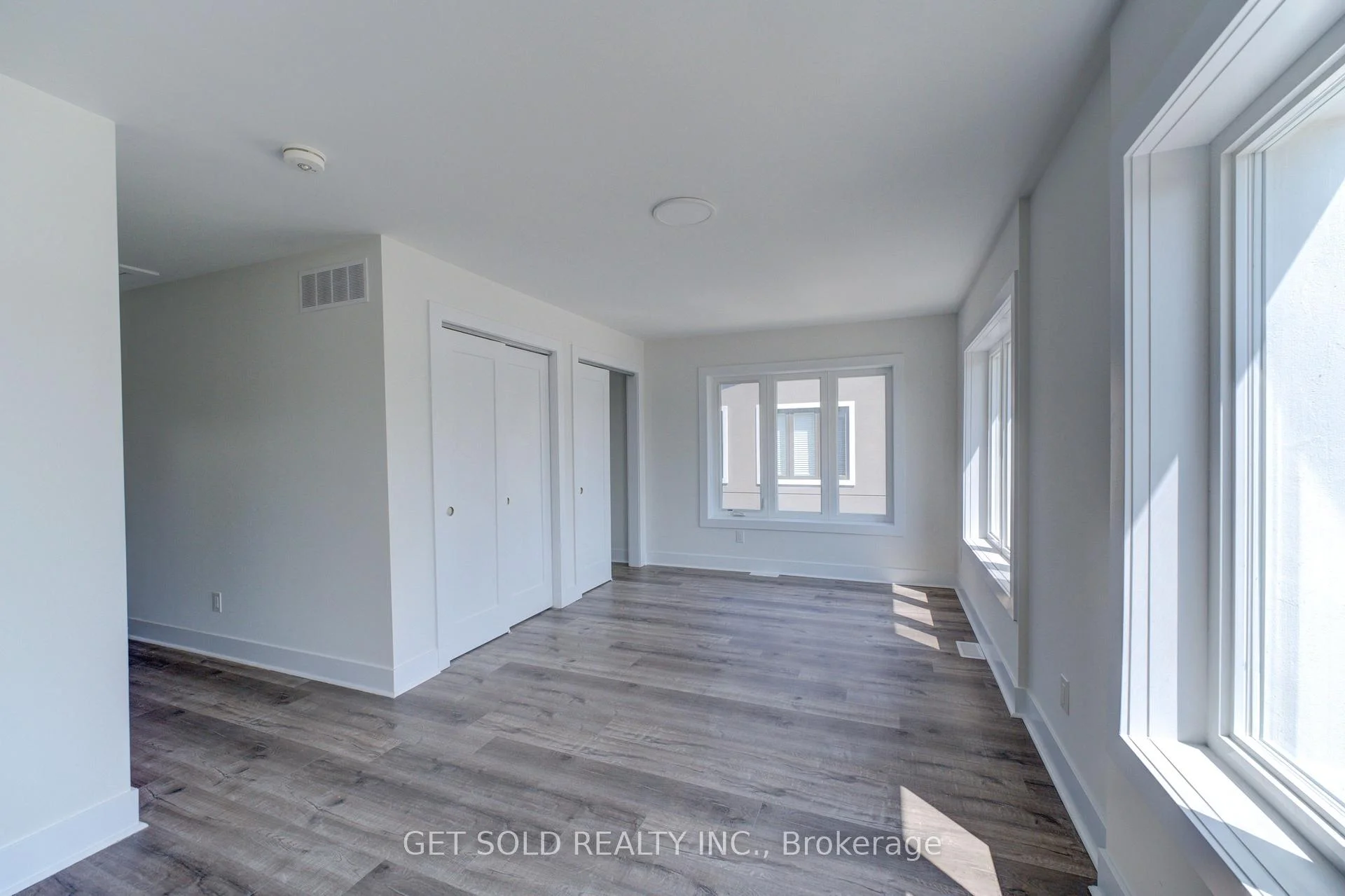 Photo 15 of Unit 13, 6701 Thorold Stone Road, Niagara Falls, Stamford — HOMEH