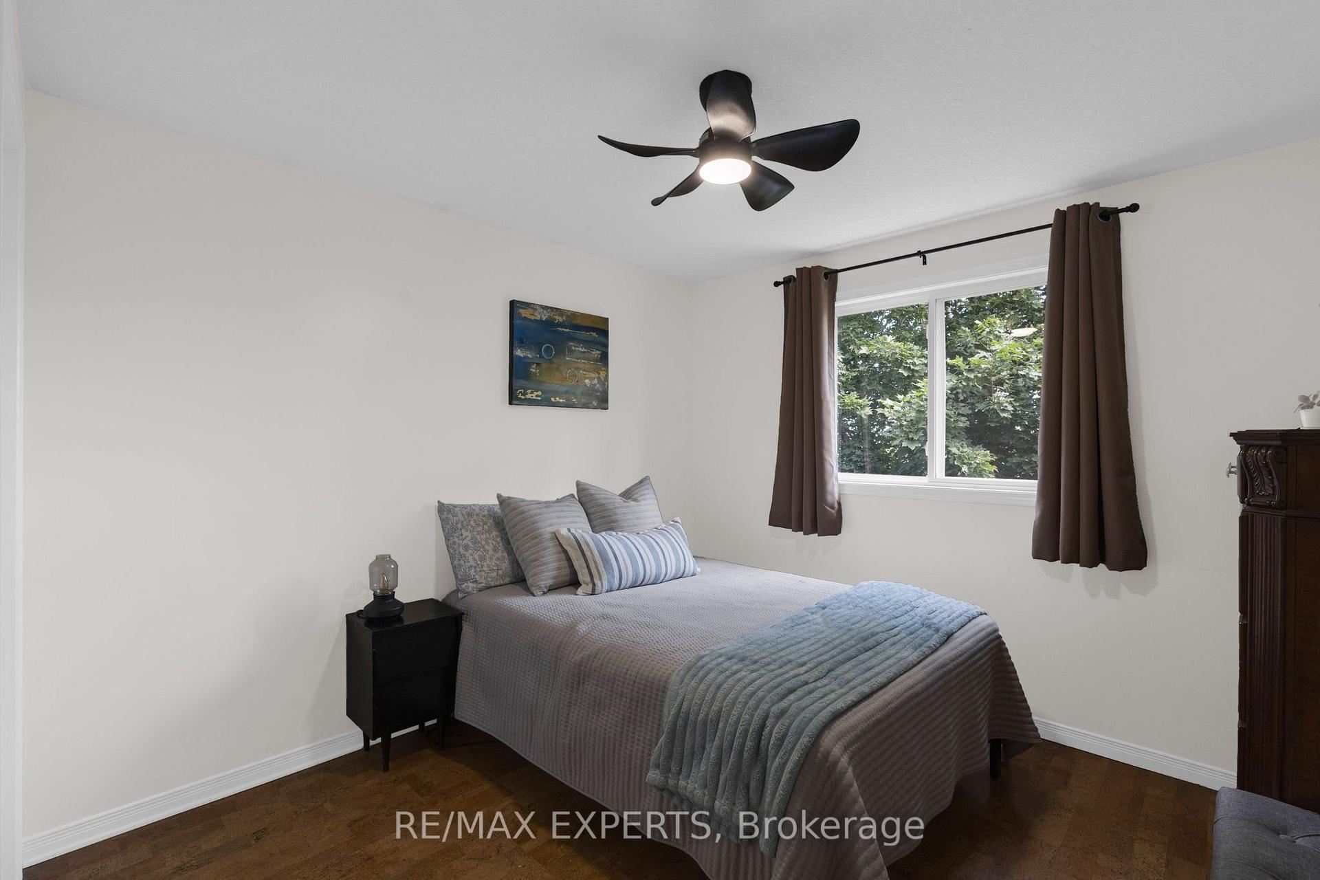 Photo 17 of 1 Cameron Court, Orangeville — HOMEH