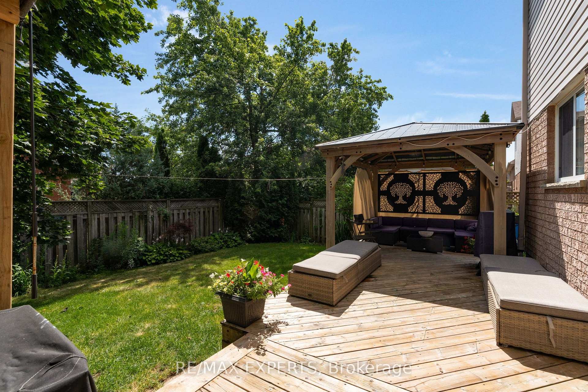 Photo 31 of 1 Cameron Court, Orangeville — HOMEH