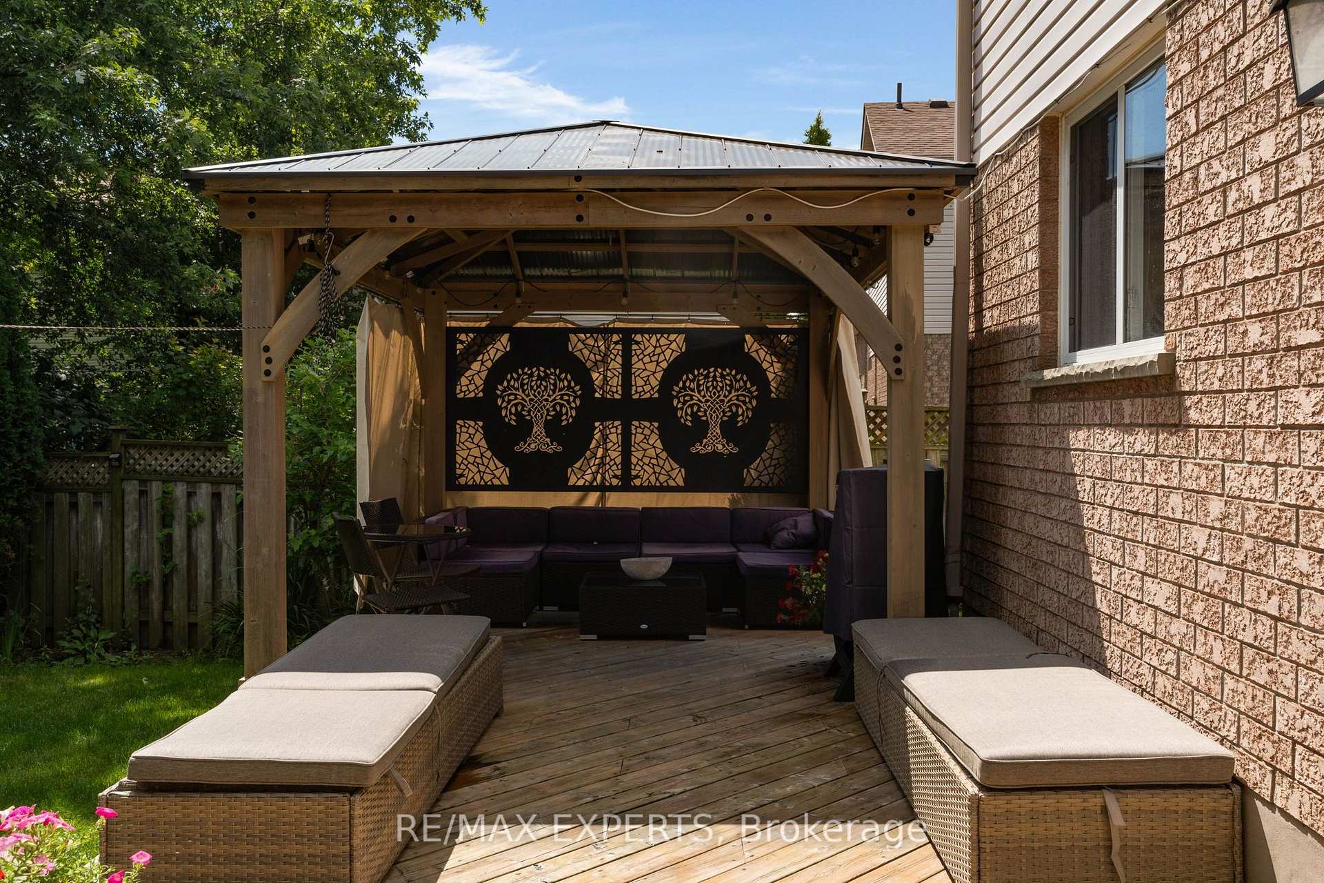 Photo 32 of 1 Cameron Court, Orangeville — HOMEH