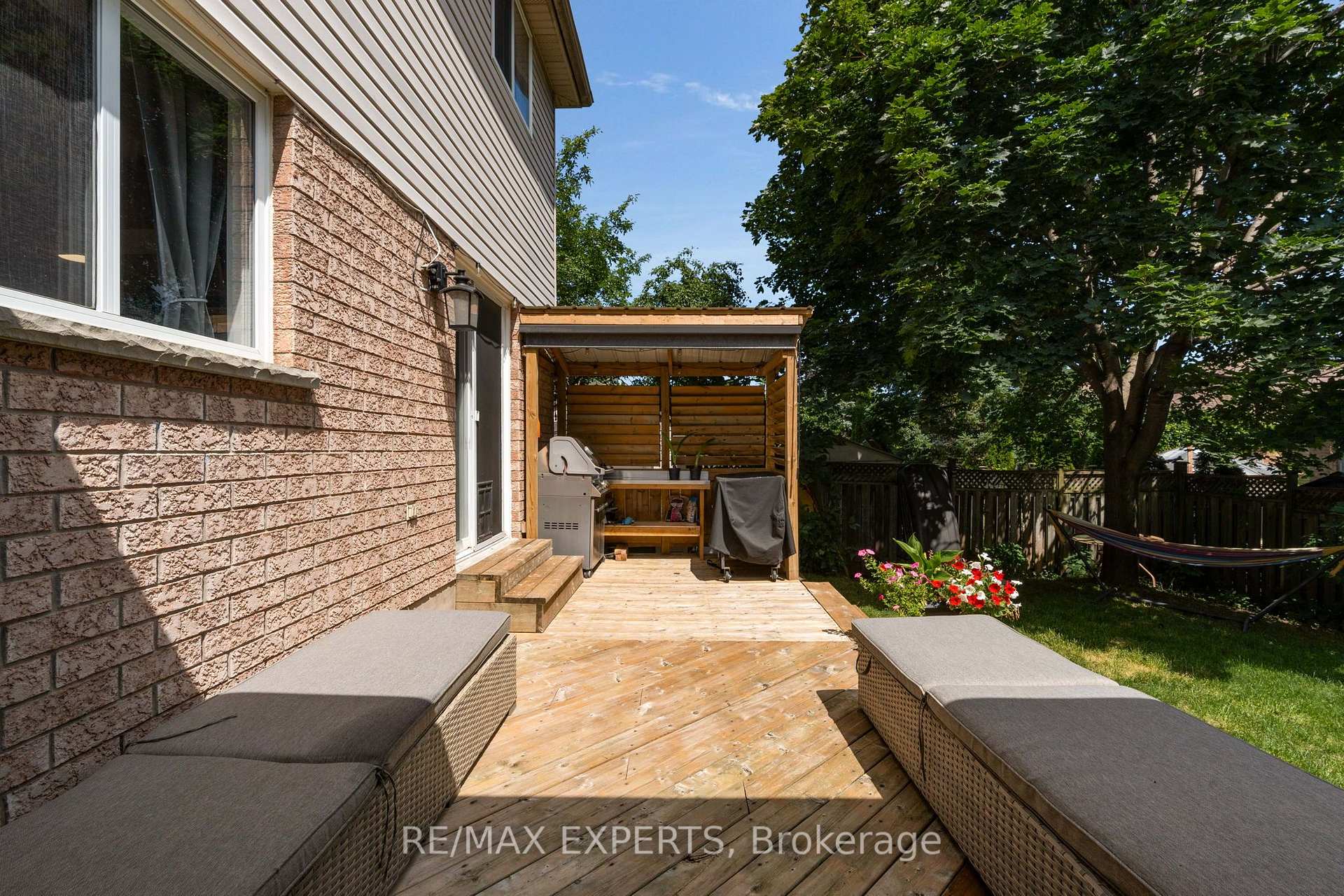 Photo 33 of 1 Cameron Court, Orangeville — HOMEH