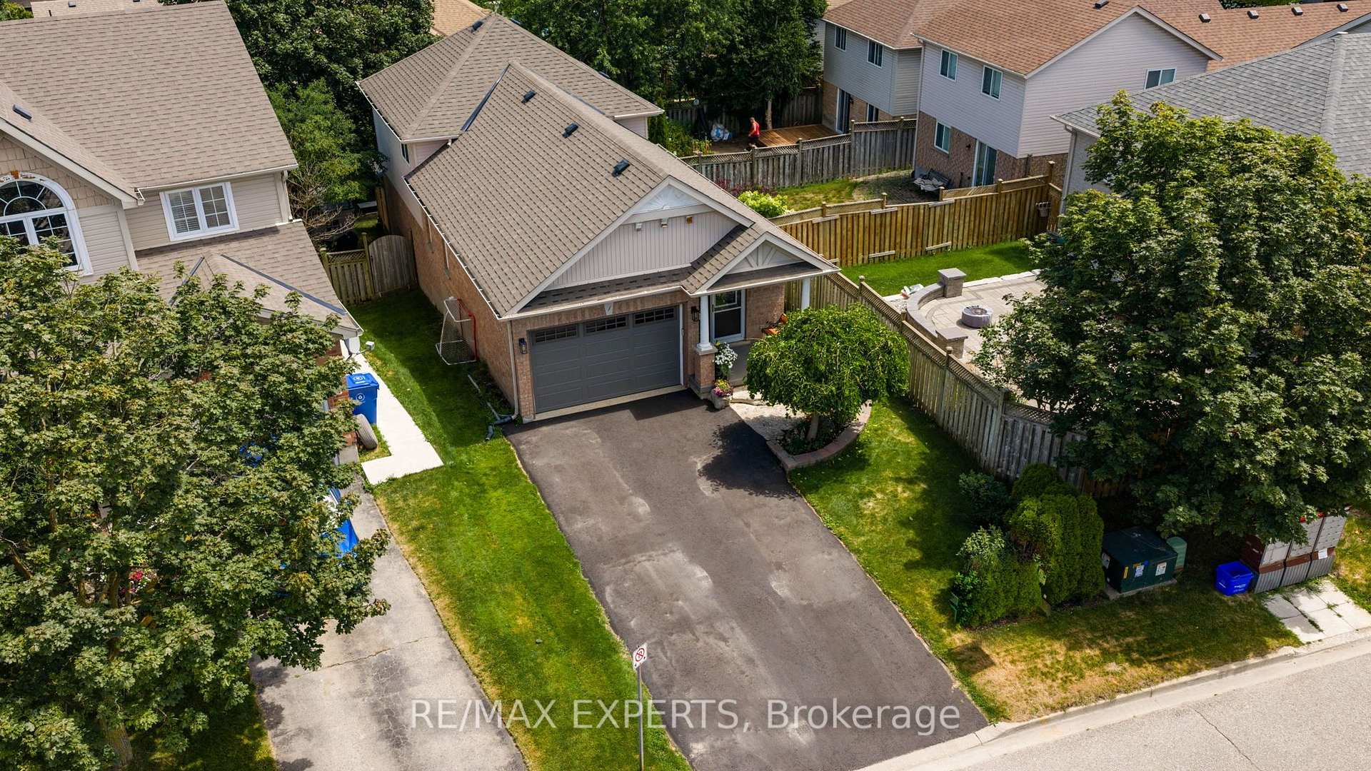 Photo 39 of 1 Cameron Court, Orangeville — HOMEH
