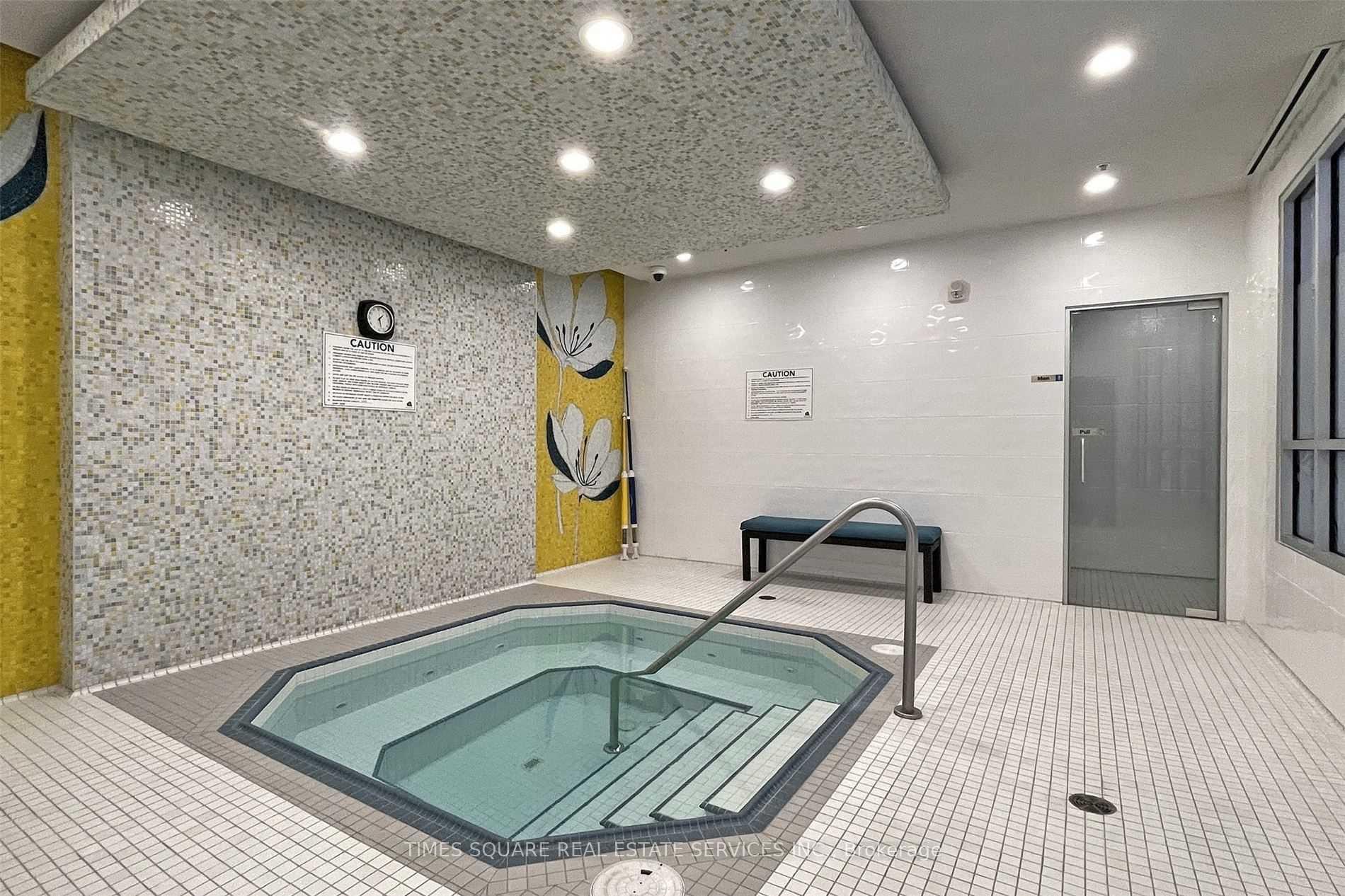 Photo 5 of Unit 623, 372 Highway 7 Road E, Richmond Hill, Doncrest — HOMEH