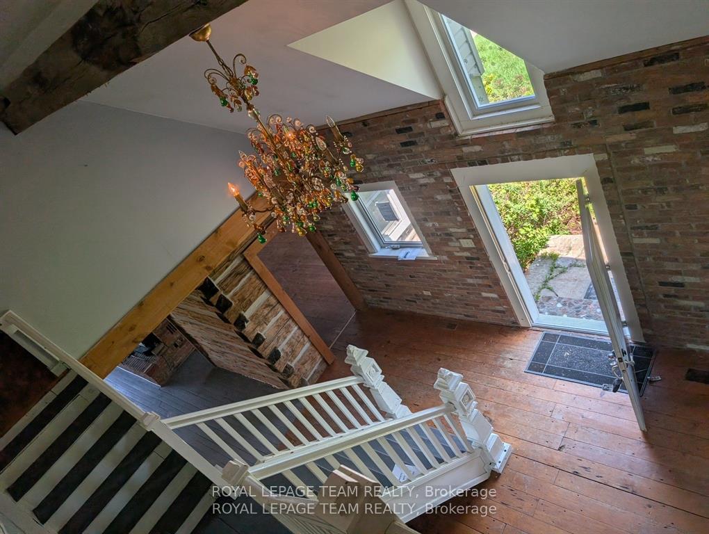 Photo 4 of 9741 Canoe Lake Road, Frontenac, Frontenac South — HOMEH