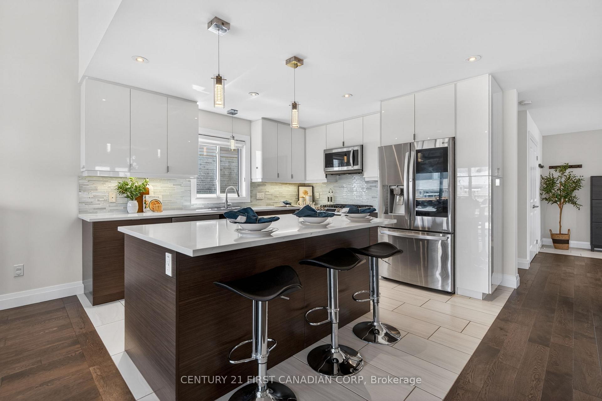 Photo 8 of 1322 Red Pine Crossing, London, North S — HOMEH