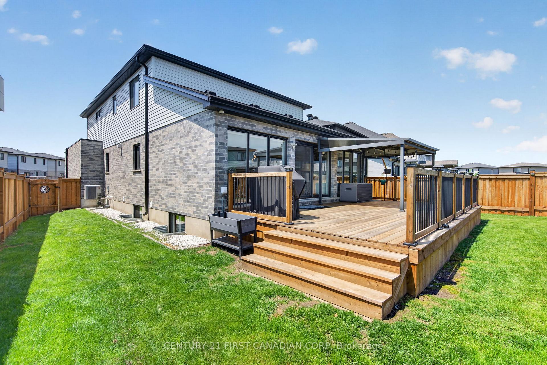 Photo 40 of 1322 Red Pine Crossing, London, North S — HOMEH