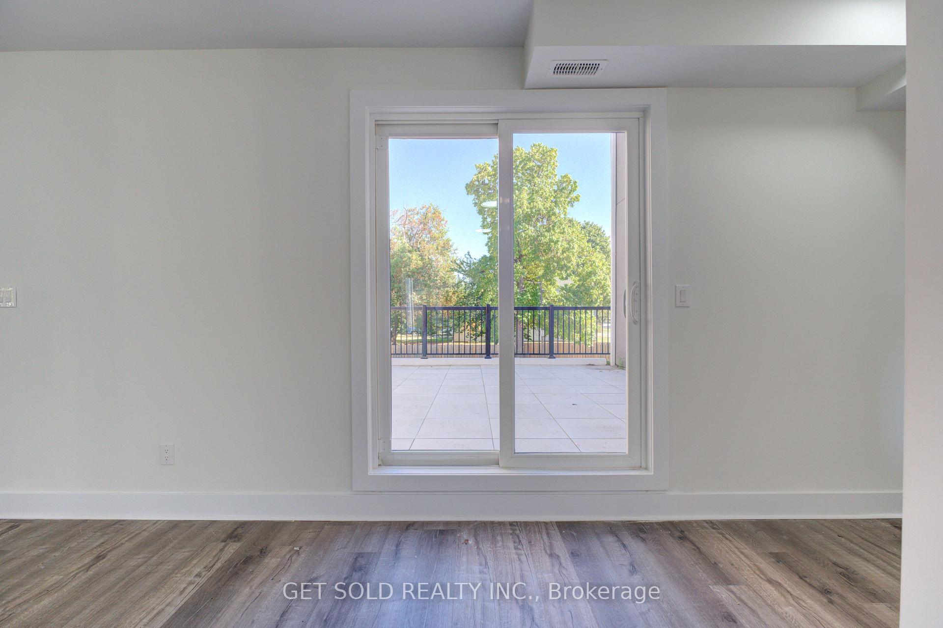 Photo 8 of Unit 14, 6701 Thorold Stone Road, Niagara Falls, Stamford — HOMEH