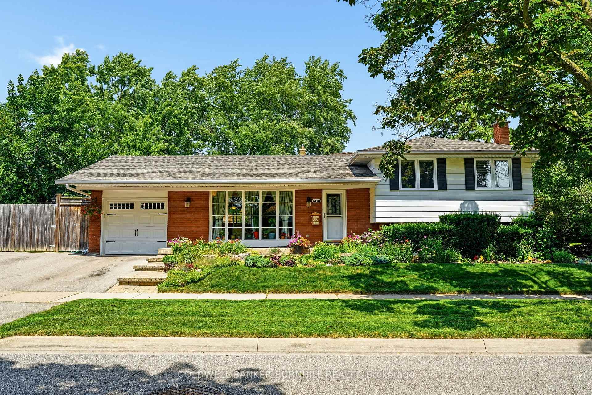 Photo 1 of 569 Parkside Crescent, Burlington, Appleby — HOMEH