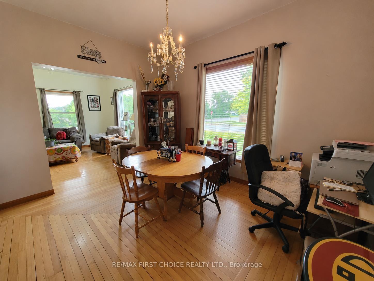 Photo 5 of 120 Third St, Rainy River — HOMEH