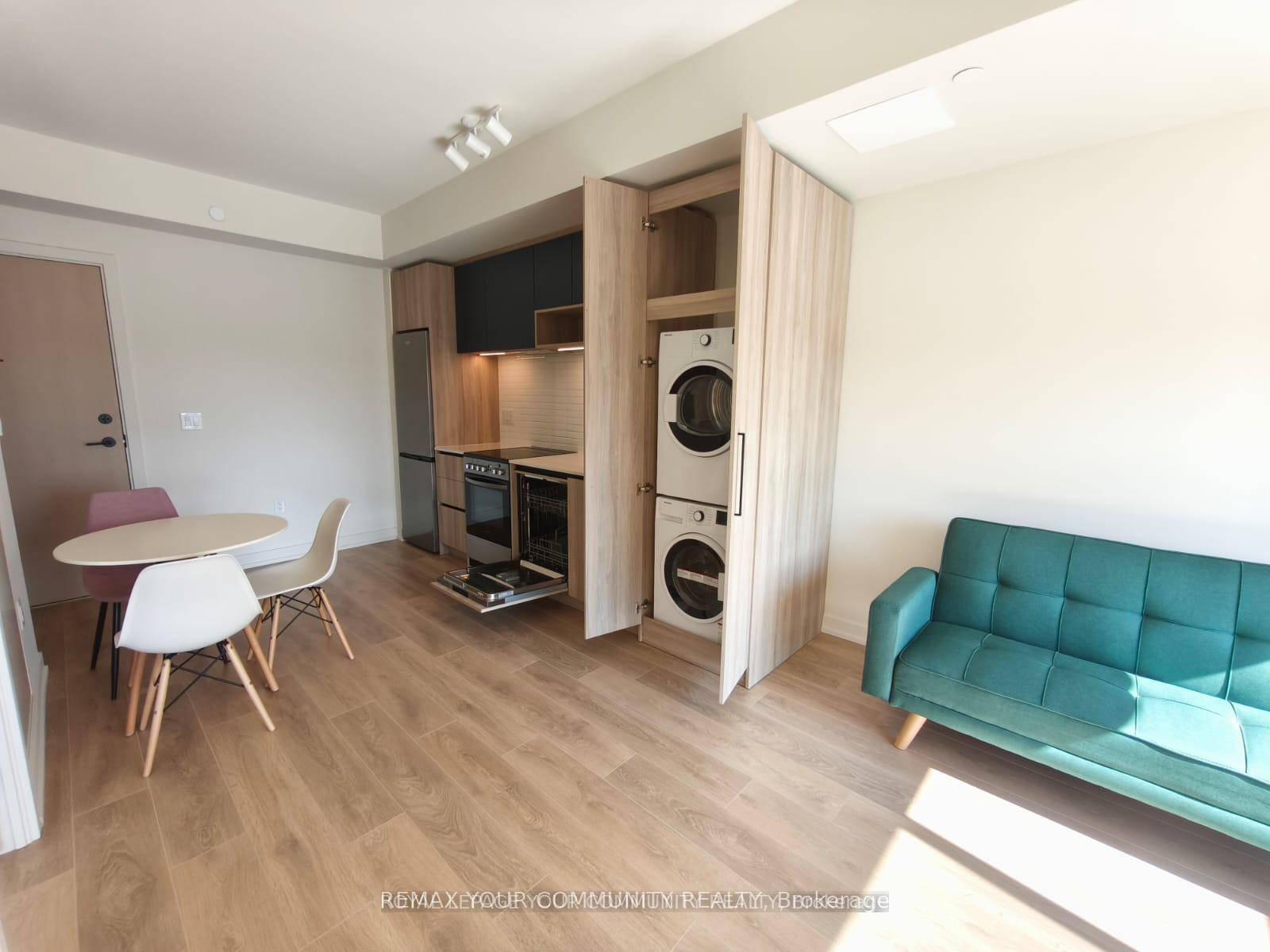 Photo 6 of Unit 809, 181 Sterling Road, Toronto, Dufferin Grove — HOMEH