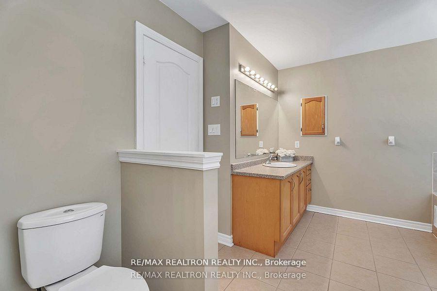 Photo 32 of 12 Edgevalley Court, Brampton, Bram East — HOMEH