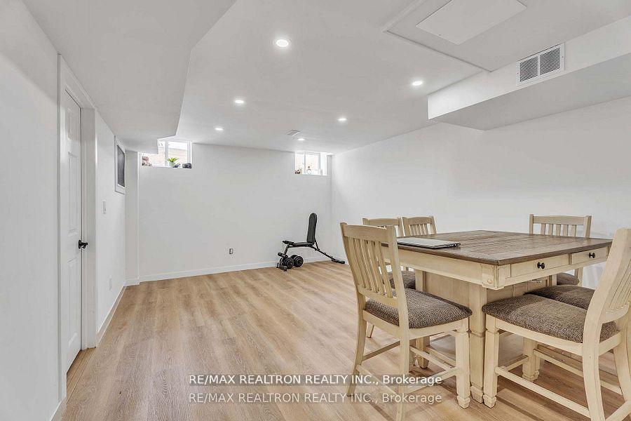 Photo 38 of 12 Edgevalley Court, Brampton, Bram East — HOMEH