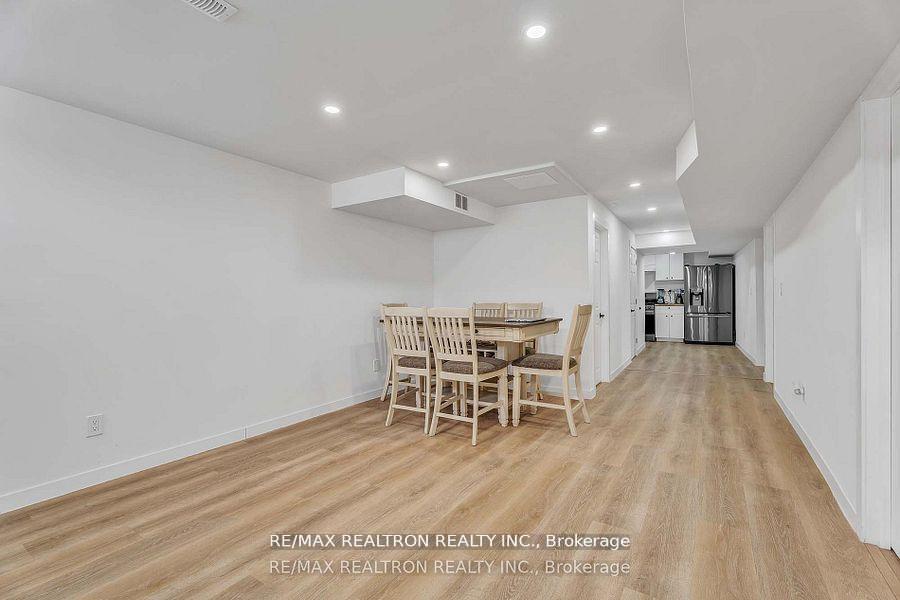 Photo 39 of 12 Edgevalley Court, Brampton, Bram East — HOMEH