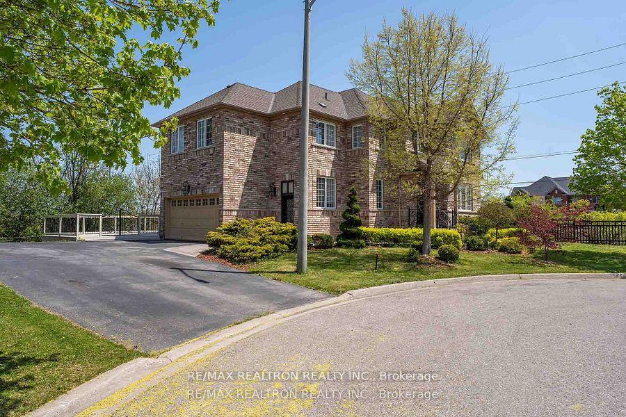 Photo 44 of 12 Edgevalley Court, Brampton, Bram East — HOMEH