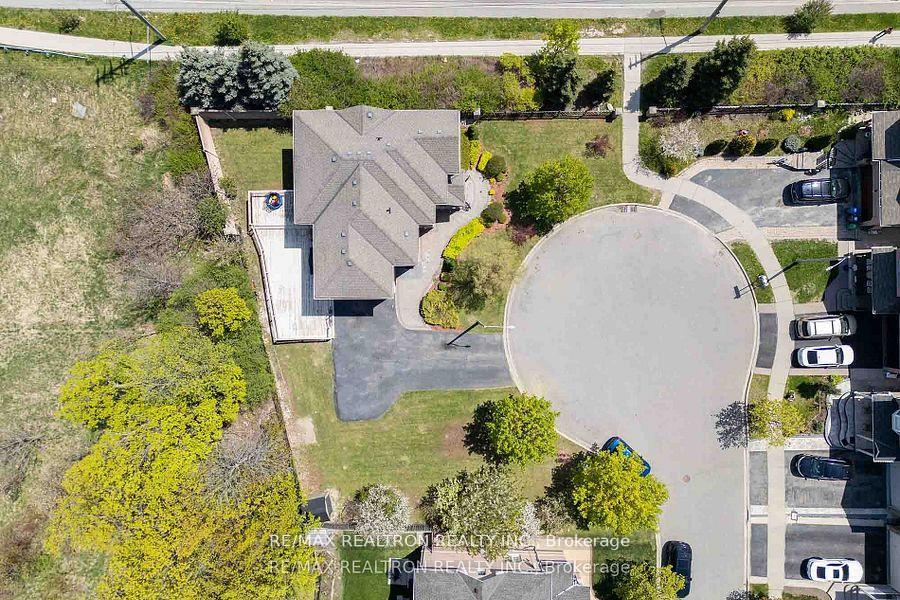 Photo 49 of 12 Edgevalley Court, Brampton, Bram East — HOMEH