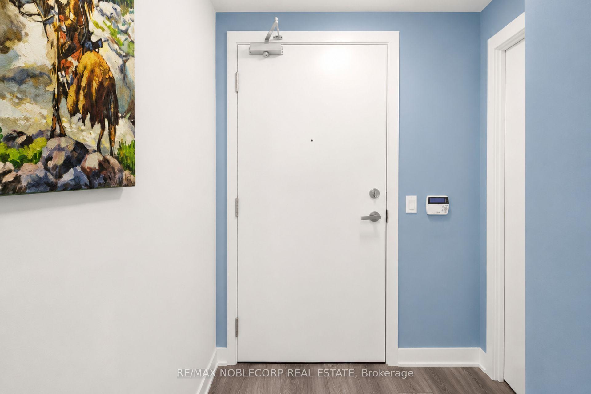 Photo 3 of Unit 1914, 195 Redpath Avenue, Toronto, Mount Pleasant West — HOMEH