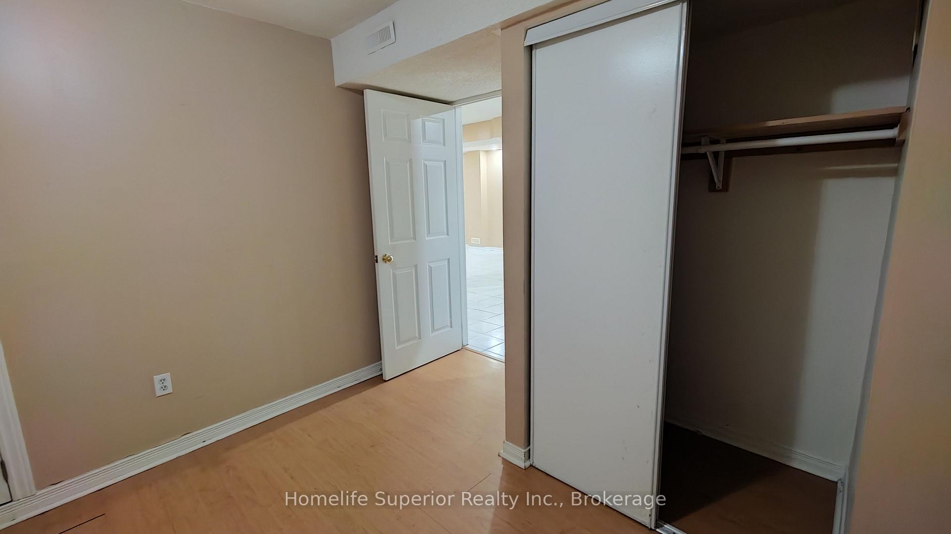 Photo 21 of 17 Summerfield Crescent, Brampton, Brampton West — HOMEH