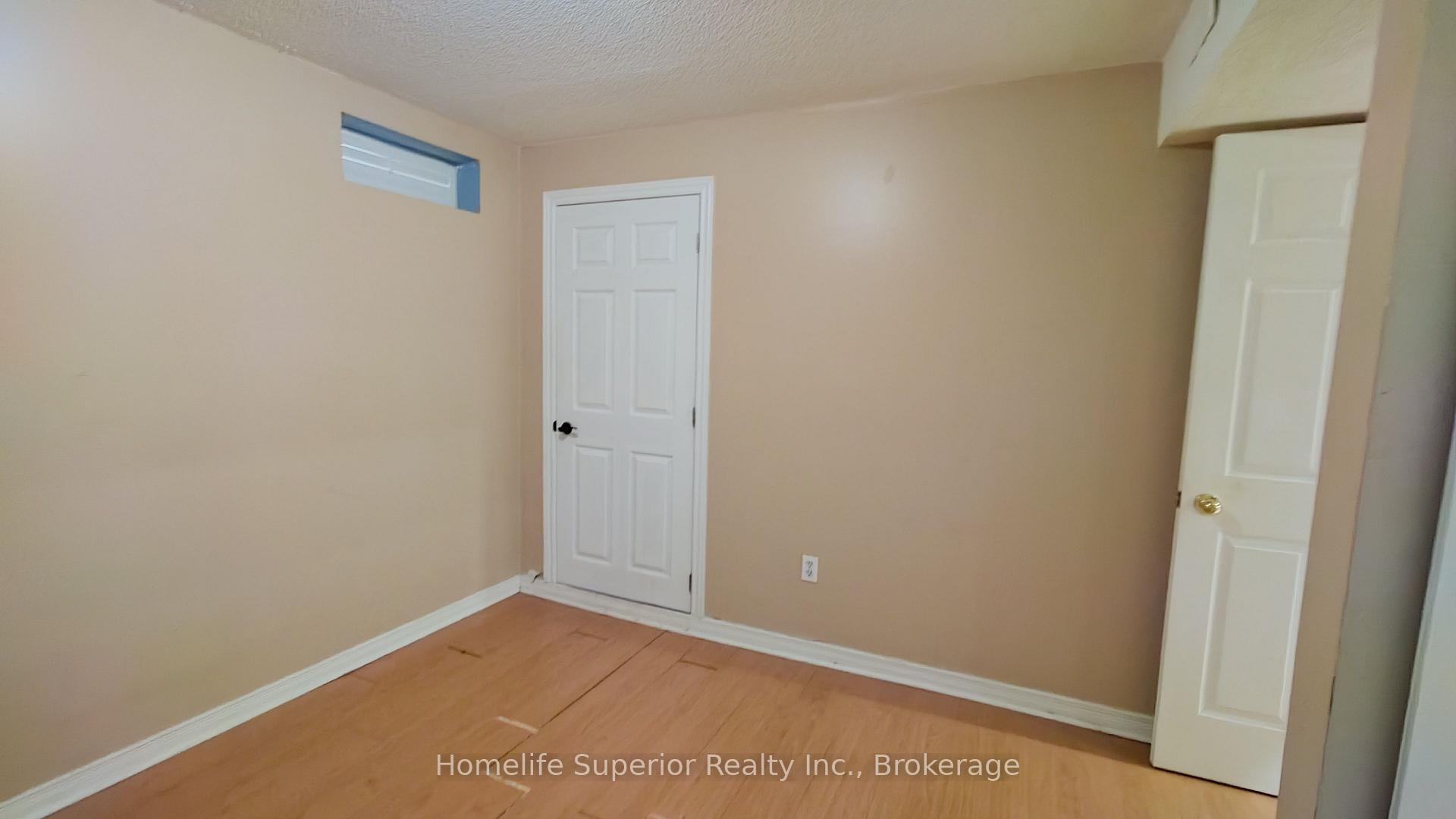 Photo 25 of 17 Summerfield Crescent, Brampton, Brampton West — HOMEH