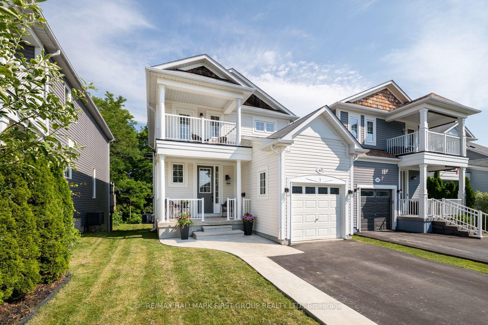 Photo 2 of 44 Milligan Street, Clarington, Newcastle — HOMEH