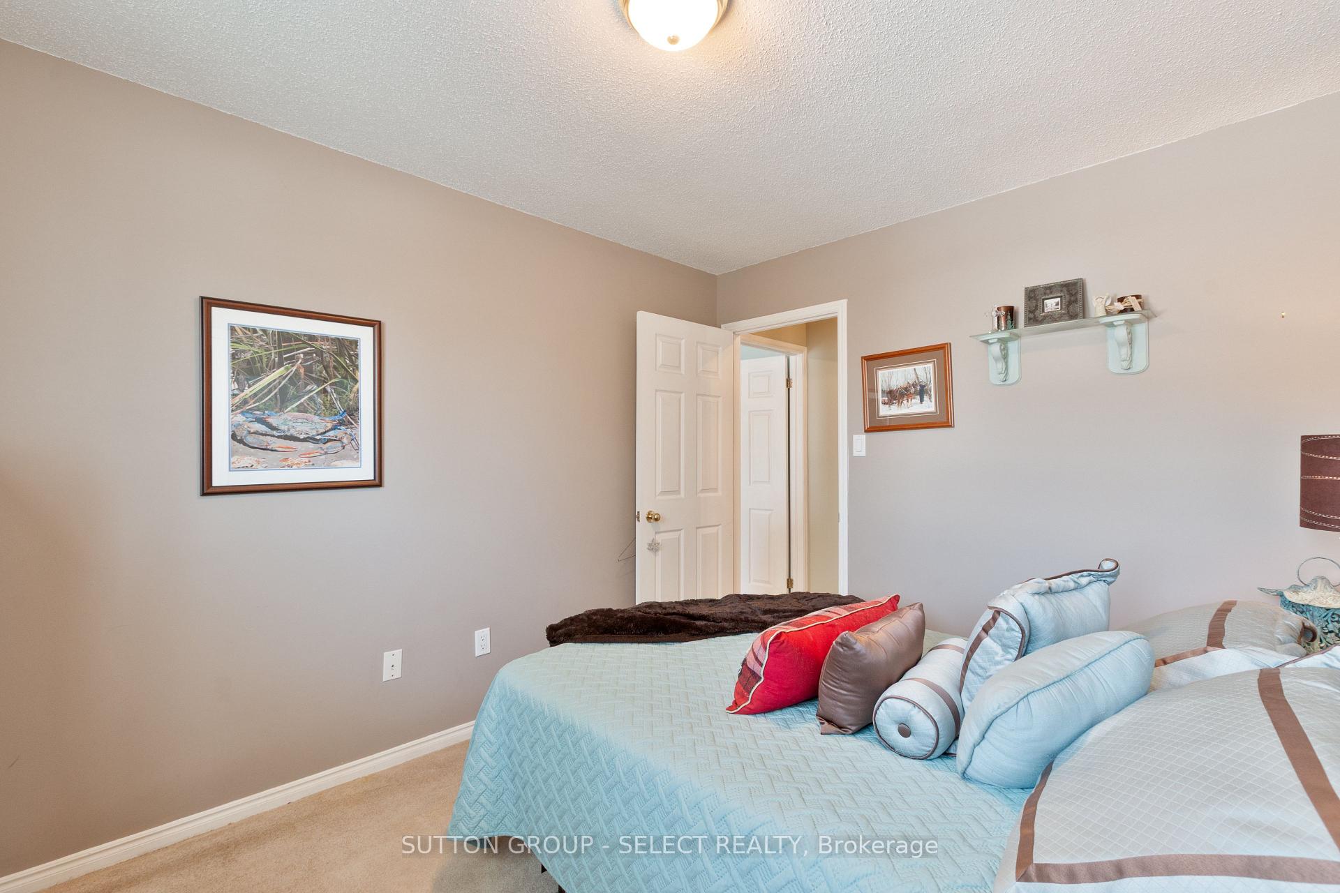 Photo 17 of 97 Tiner Avenue, Thames Centre, Dorchester — HOMEH