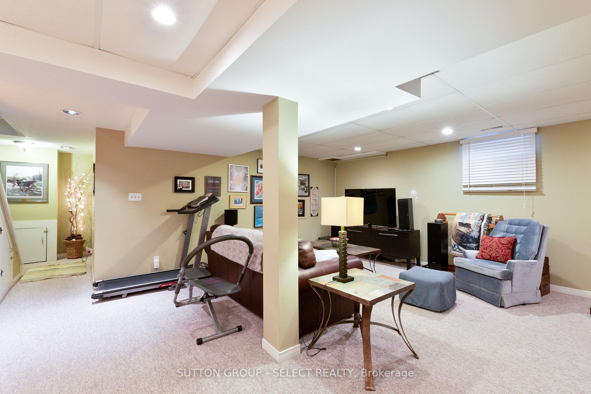 Photo 22 of 97 Tiner Avenue, Thames Centre, Dorchester — HOMEH