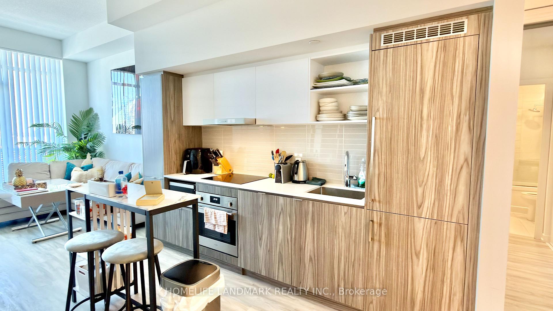Photo 3 of Unit 5103, 55 Cooper Street, Toronto, Waterfront Communities — HOMEH
