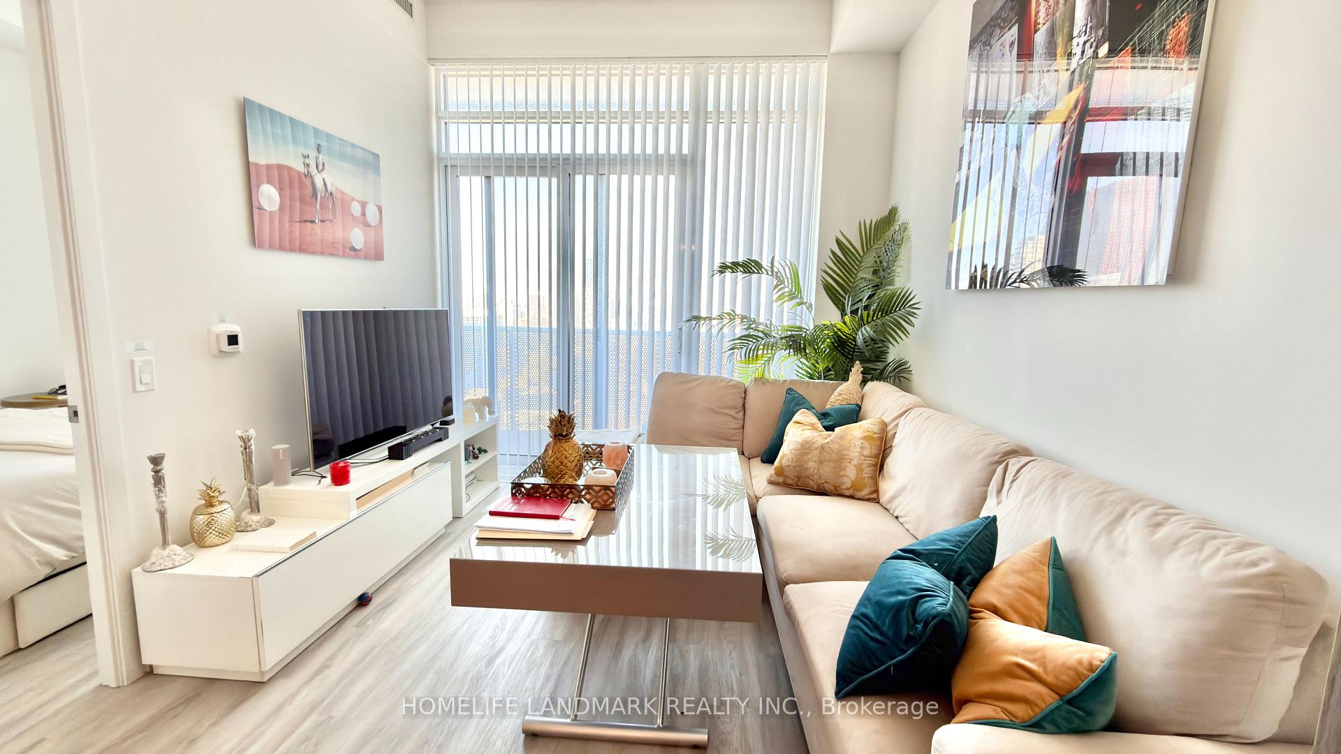 Photo 7 of Unit 5103, 55 Cooper Street, Toronto, Waterfront Communities — HOMEH