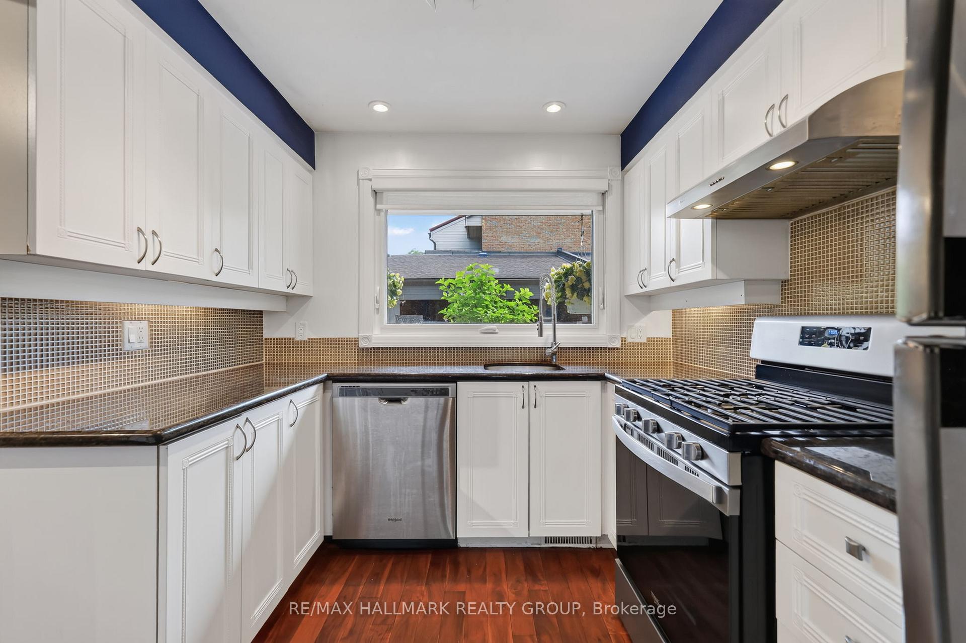 Photo 6 of Unit 22, 290 Cathcart Street, Ottawa, Lower Town — HOMEH