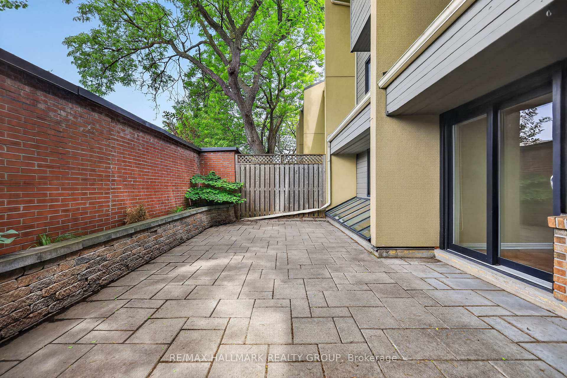 Photo 43 of Unit 22, 290 Cathcart Street, Ottawa, Lower Town — HOMEH