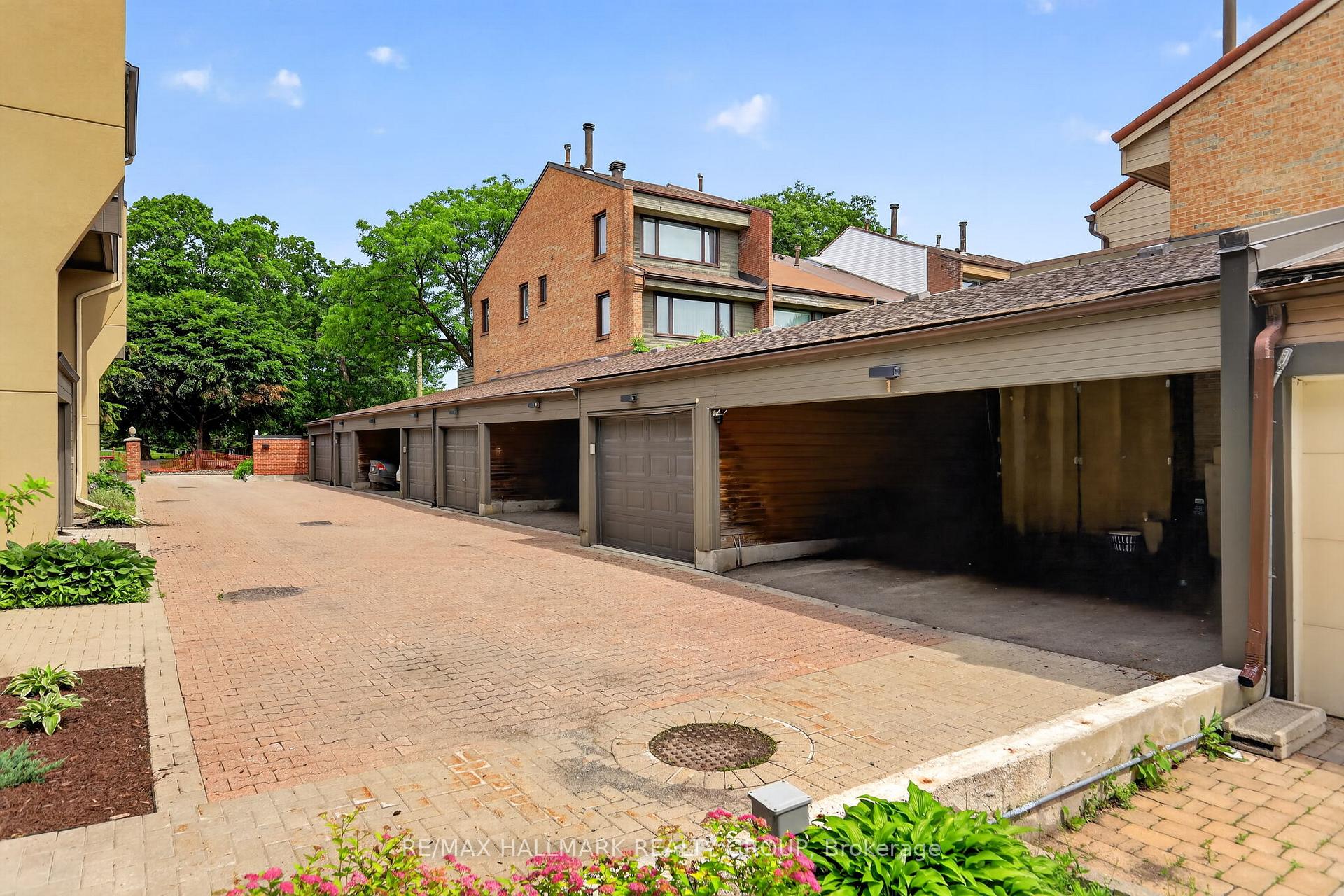 Photo 45 of Unit 22, 290 Cathcart Street, Ottawa, Lower Town — HOMEH