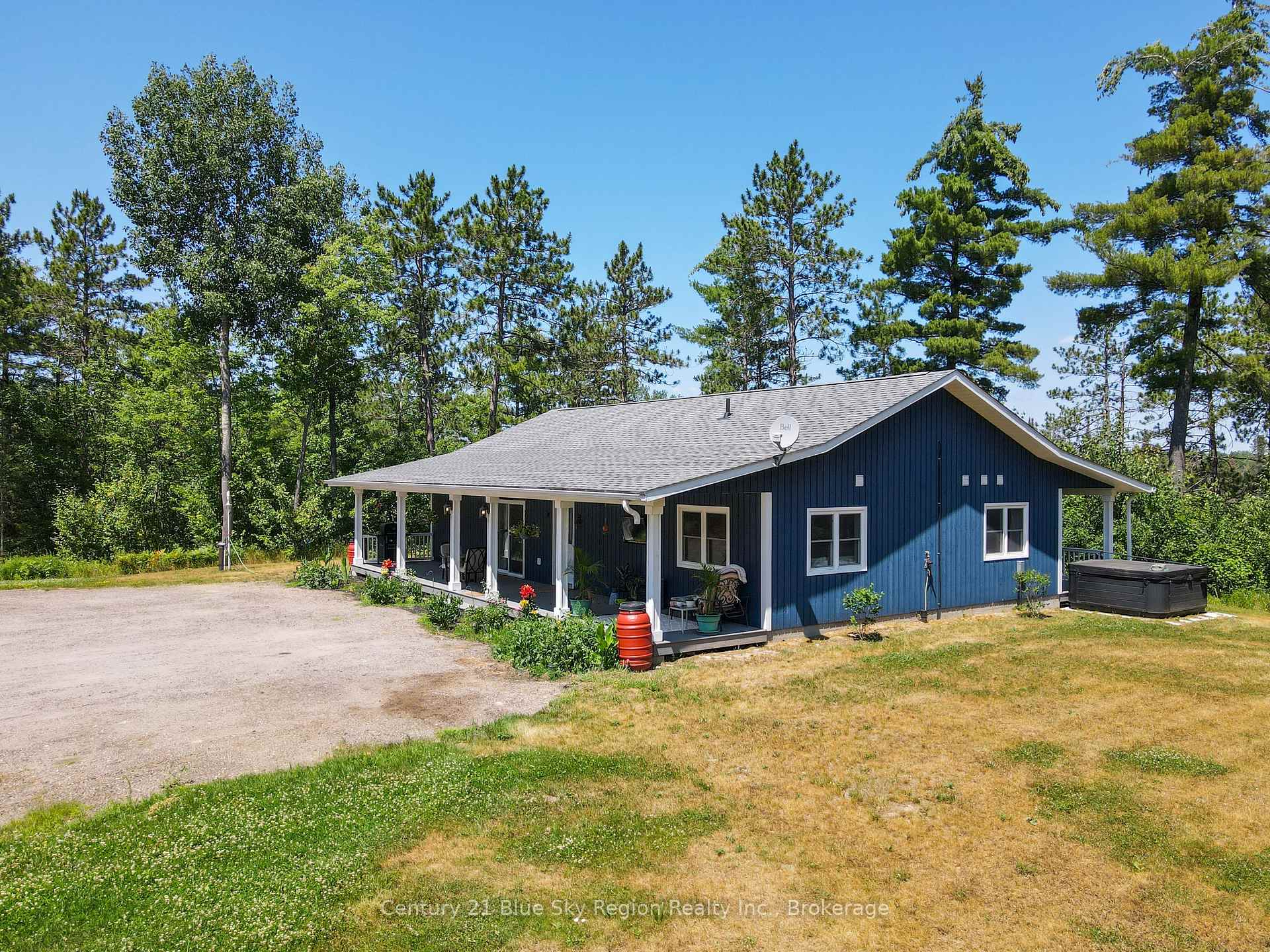 Photo 2 of 649 Hazel Glen Road, Callander — HOMEH